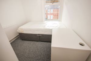 Photo 27- click for photo gallery